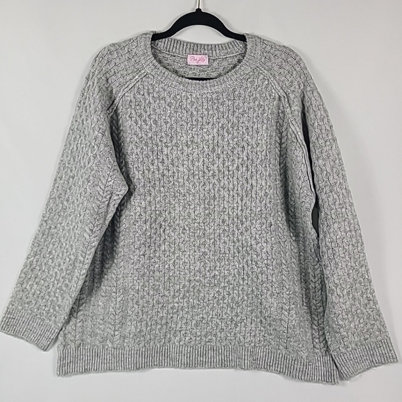 NWOT Pink Lily Women’s Grey Cable Knit Sweater Size M - Picture 1 of 6